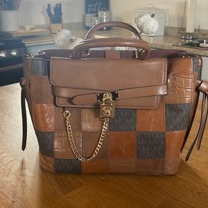 Michael Kors hand bag